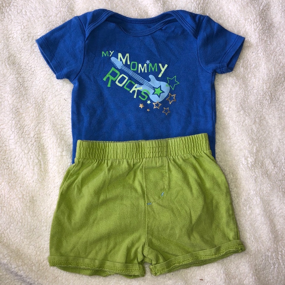 💚 Onesie Shirt & Shorts Outfit